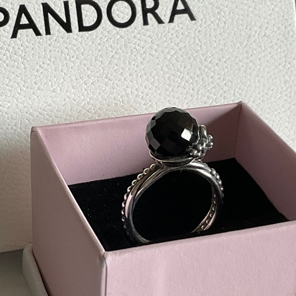 Pandora Black and Silver Ring - Picture 2 of 8
